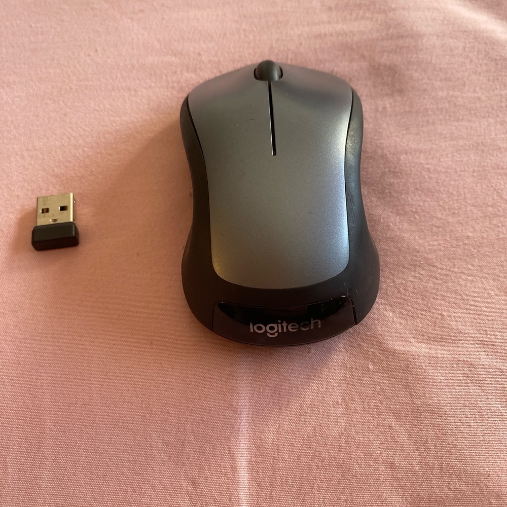 Silver/graphite logitech M310 works great just wanted a diff color